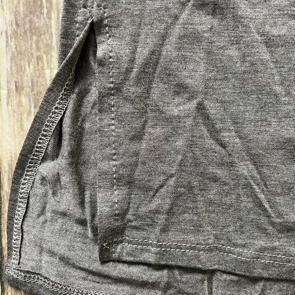 Oversized Dolman Gray Tee - Picture 4 of 4